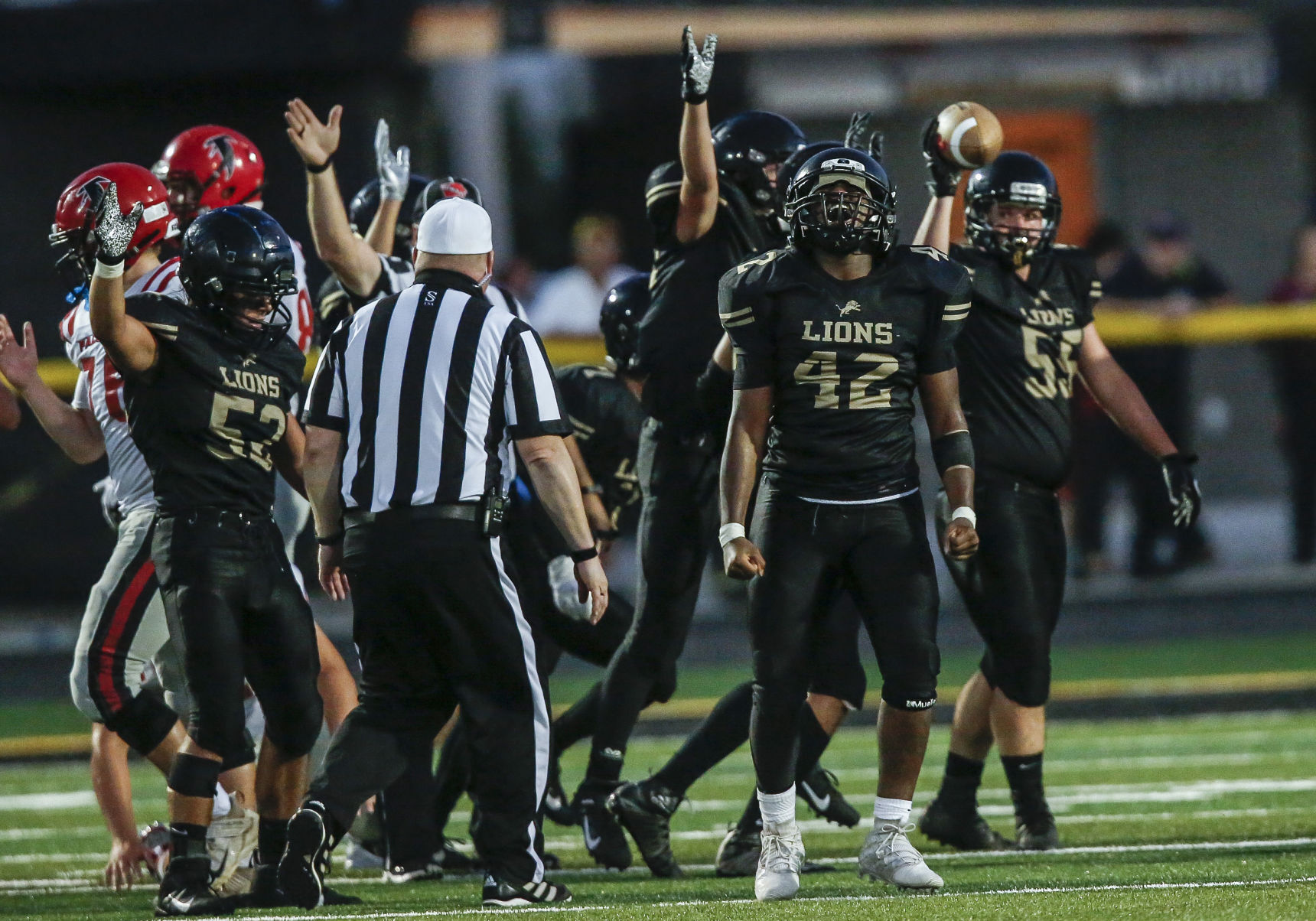 Fball Clear Lake vs. AP 51